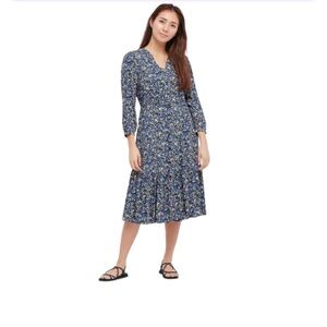 Midi dresses V neck and‎ three-quarter sleeves dress